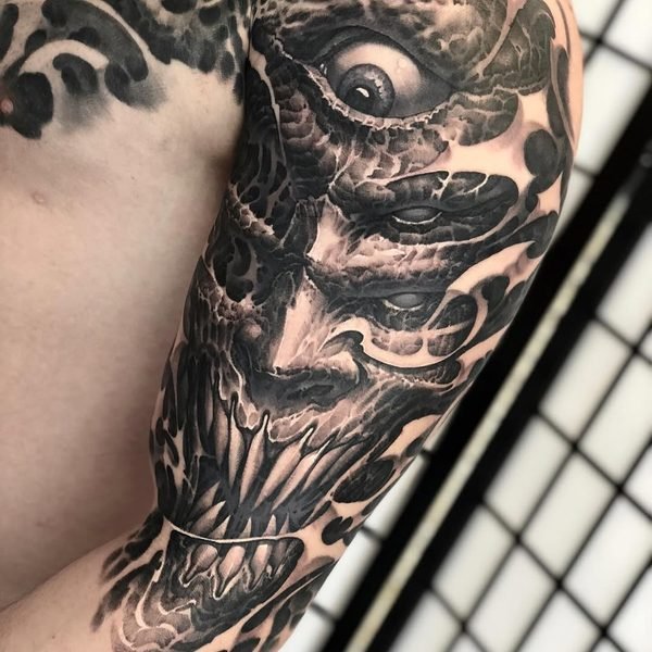 Photo by Christian Boye Larsen on May 11, 2026. May be an image of one or more people, tattoo and skull.
